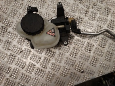 Бак жидкость двигателя mercedes 157982 6,3amg gl фото №1