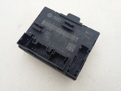 Audi a1 модуль дверь 8x0959793k фото №1