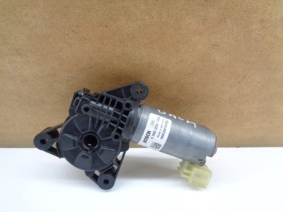 108 c1 ii aygo моторчик люк 0390200103 фото №1