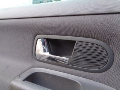 Ручка внутренняя левая задняя vw sharan i fl 04-10 фото №1