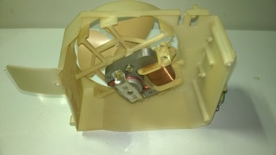 Wentylator YJ62-9A ze śmigłem i obudową