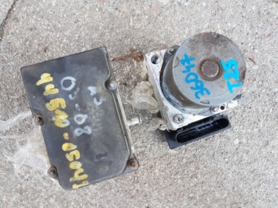 Насос abs toyota avensis t25 oryg 0265231464 фото №1