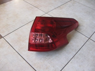 Правая лампа - citroen c5 iii - kombi - 2008 - led фото №1