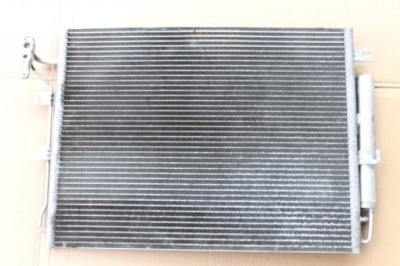 Радиатор кондиционера land rover discovery 2.7 v6 фото №1