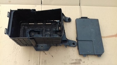 Корпус акумулятор audi a3 8p 1.9 tdi 1k0915336 фото №1