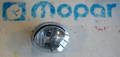 Dodge caravan grand 00-04 противотуманная фара передний mopar фото №1