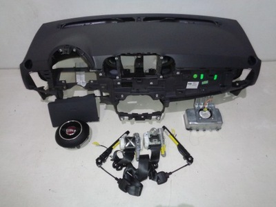 Fiat 500 lift панель приладів консоль подушка безпеки ремені комплект фото №1