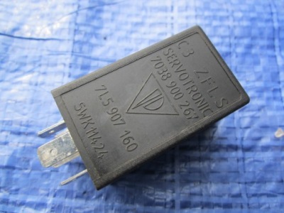 Реле porsche cayenne 7l5 2004 7l5907160 фото №1