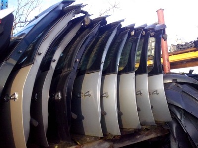 Citroen c4 кришка багажника задня задня 5 двері фото №1