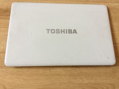 Klapa Matrycy Toshiba Satellite C670D