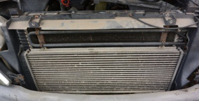 Радіатор інтеркулер mercedes sprinter 313 2,2cdi фото №1