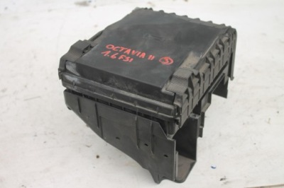 Корпус коробка аккумулятор octavia ii 1.6 fsi фото №1