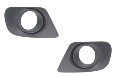 Fiat freemont 2011 - заглушка противотуманной фары правая фото №1