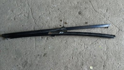 Mazda 3 09-13 hb напрямна скло фото №1