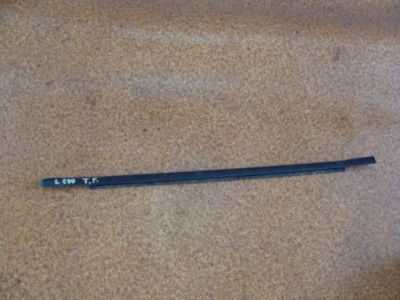 Mitsubishi l200 04r молдинг ущільнювач задня правий фото №1