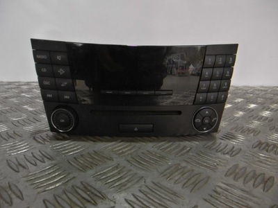 RADIO CD A2118702189 MERCEDES-BENZ E-CLASSE W211 - milautoparts-fr.ukrlive.com