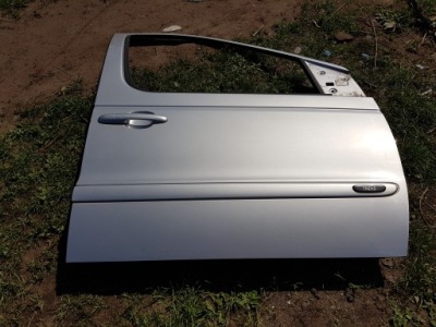 Двері праве перед vaneo w414 nr lak.9744 фото №1