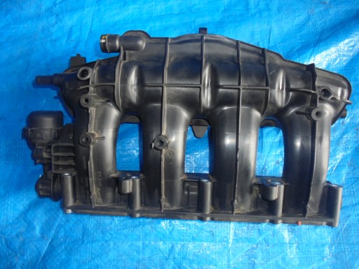 ВПУСКНОЙ ПАТРУБОК VW AUDI 1.8 TFSI 06H133185BQ