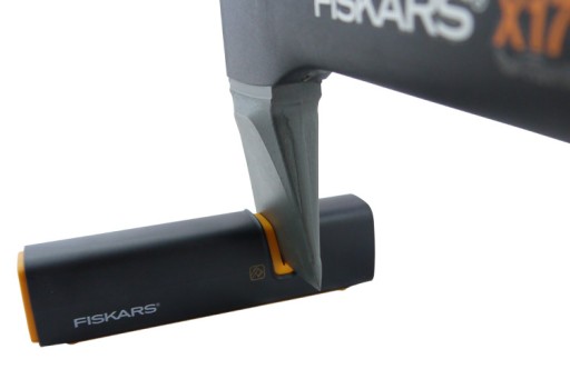 Точилка для топоров и ножей Xsharp Fiskars.