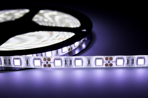 Светодиодная лента SMD 5050 5М 300 IP20 12В холодный цвет