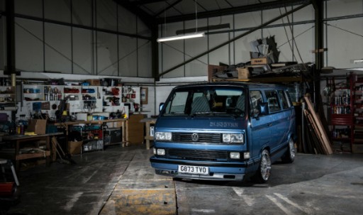 Уплотнитель направляющей большого окна VW Bus T3 / LT