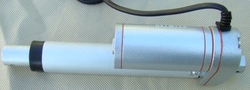 SIŁOWNIK ELEKTRYCZNY 24V SILNIK LINIOWY 100mm SLOW