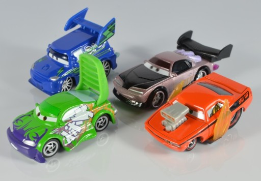 MATTEL CARS CARS OLO POLIP SNOT ROD с пламенем 1:55 от PL