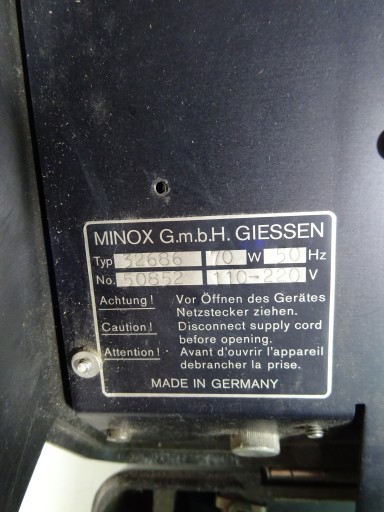 RZUTNIK PROJEKTOR MINOX TYP 32686 NR 50852
