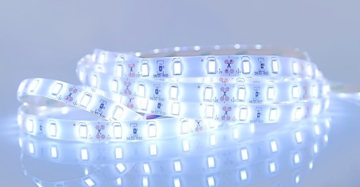 КОМПЛЕКТ Светодиодная лента 300 SMD IP65 5630 ХОЛОДНАЯ 4,5м