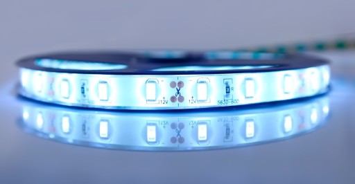Taśma LED 5630 300LED IP65 wodoodporna ZIMNA 0.5m