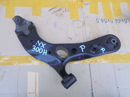 Рычаг переднее правое lexu nx 300h f-sport , фото