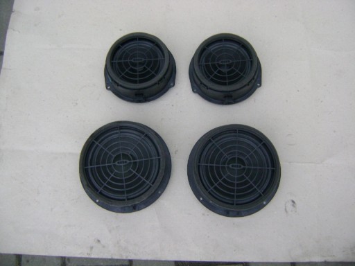 Audi a4 a5 q3 q5 колонка двері задній 8r0035411 , фото