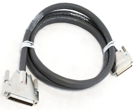 KABEL SCSI IBM 1.5m VHDCl/HD 68-PIN 19P4508 FV GW