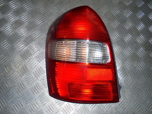LAMPA TYŁ TYLNA LEWA MAZDA 323 BJ HB