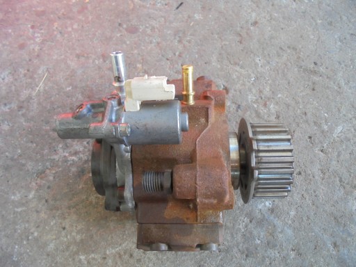 POMPA WTRYSKOWA 1.6 HDI 9672605380 CITROEN C3 C4