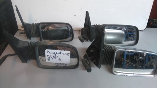 Lusterko prawe manualne Peugeot 205