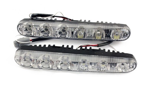 ŚWIATŁA DO JAZDY DZIENNEJ 6 LED STEROWNIK DRL