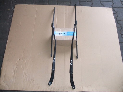 CITROEN C4 II 10-Важіль склоочисника права щітка