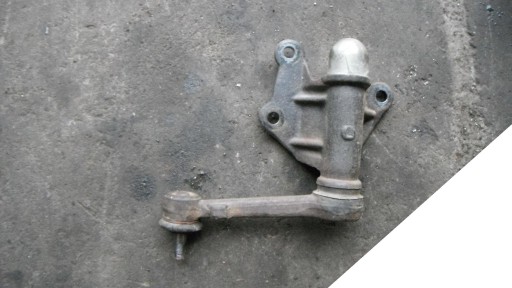 5 - 4RUNNER 2 II HILUX 5V 88-98 КРОНШТЕЙН СТЕРЖНЯ