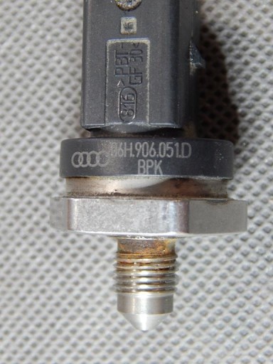 AUDI A4 B8 sensore pressione 06H906051D