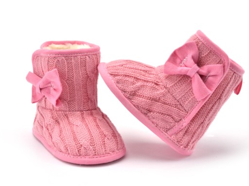 Дитяче взуття рожевого кольору 19 розмір