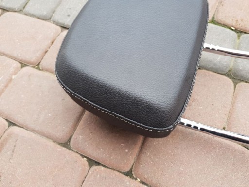 Zaglowek eleje az elejét bőr üllés Zafira C Astra J 13300515