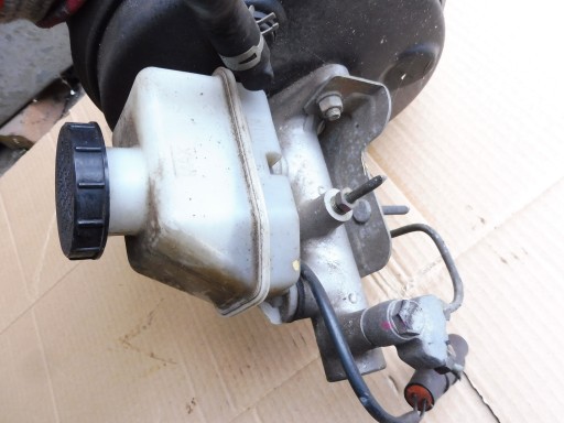 GALLOPER головний гальмівний циліндр 2,5 TDI 98-03r