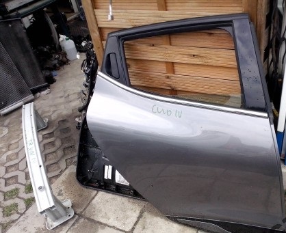 821006799R - Права двері renault clio 4 iv 12-