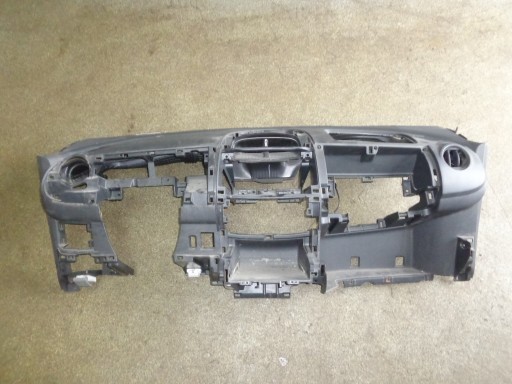 JUSTY SIRION 07-11 ДОСКА КОНСОЛЬ КАБИНА