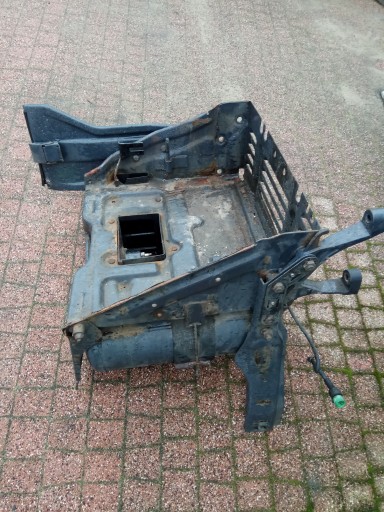 Аккумуляторный ящик Scania R