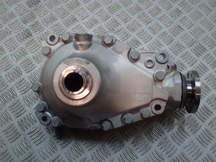 BMW 7 G11 G12 X-DRIVE AXLE FRONT FRONT 7647387 photo 3 - milautoparts-fr.ukrlive.com