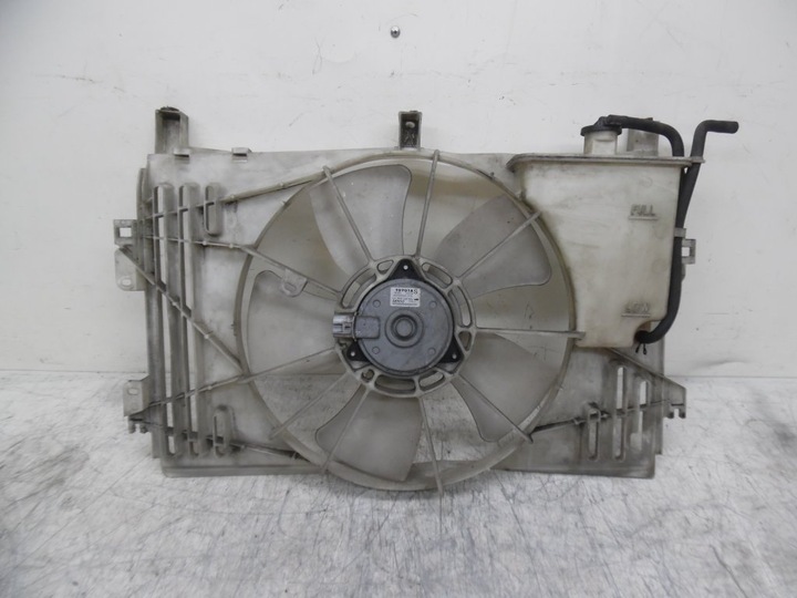 TOYOTA AVENSIS II FAN RADIATOR 1.8VVTI photo 1 - milautoparts-fr.ukrlive.com