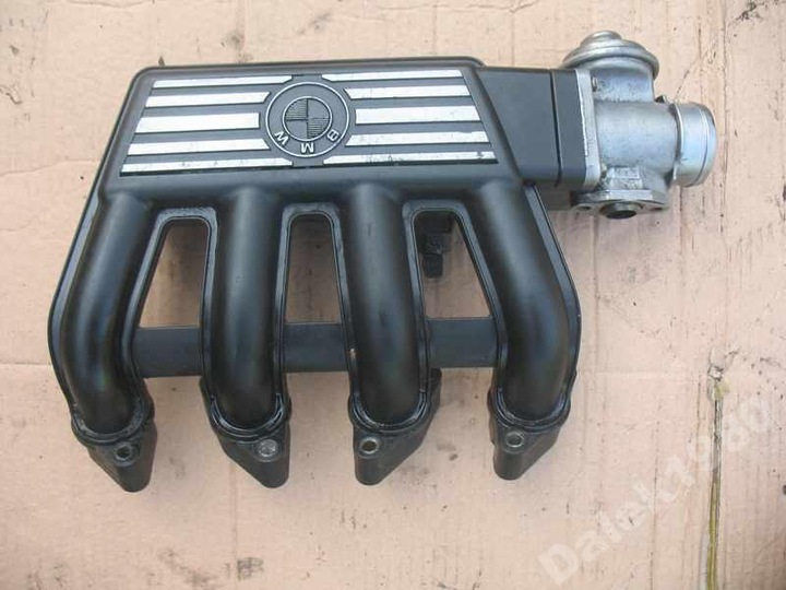 BMW 3 E36 1.8 TDS MANIFOLD INTAKE +ZAWOR EGR 318TDS photo 1 - milautoparts-fr.ukrlive.com