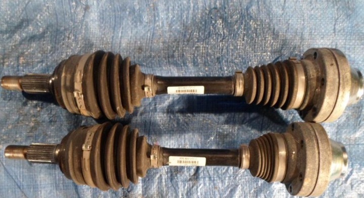 VW TOUAREG 2010-15R HALF-AXLE COMPLETE SET 7P0407271C photo 1 - milautoparts-fr.ukrlive.com